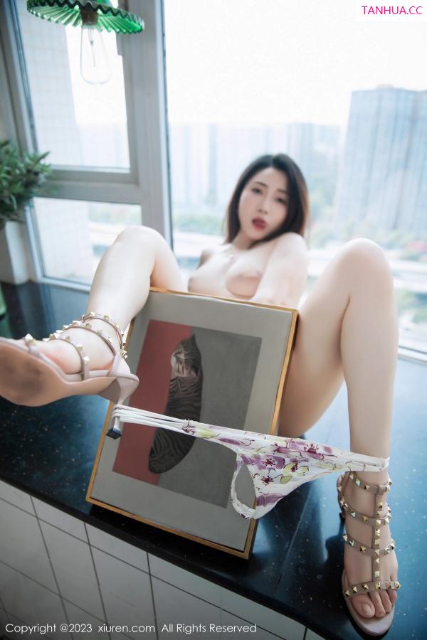   [XiuRen]高清写真图 2023.08.11 No.7216 严利娅Yuliya 丰腴美臀第78张图片